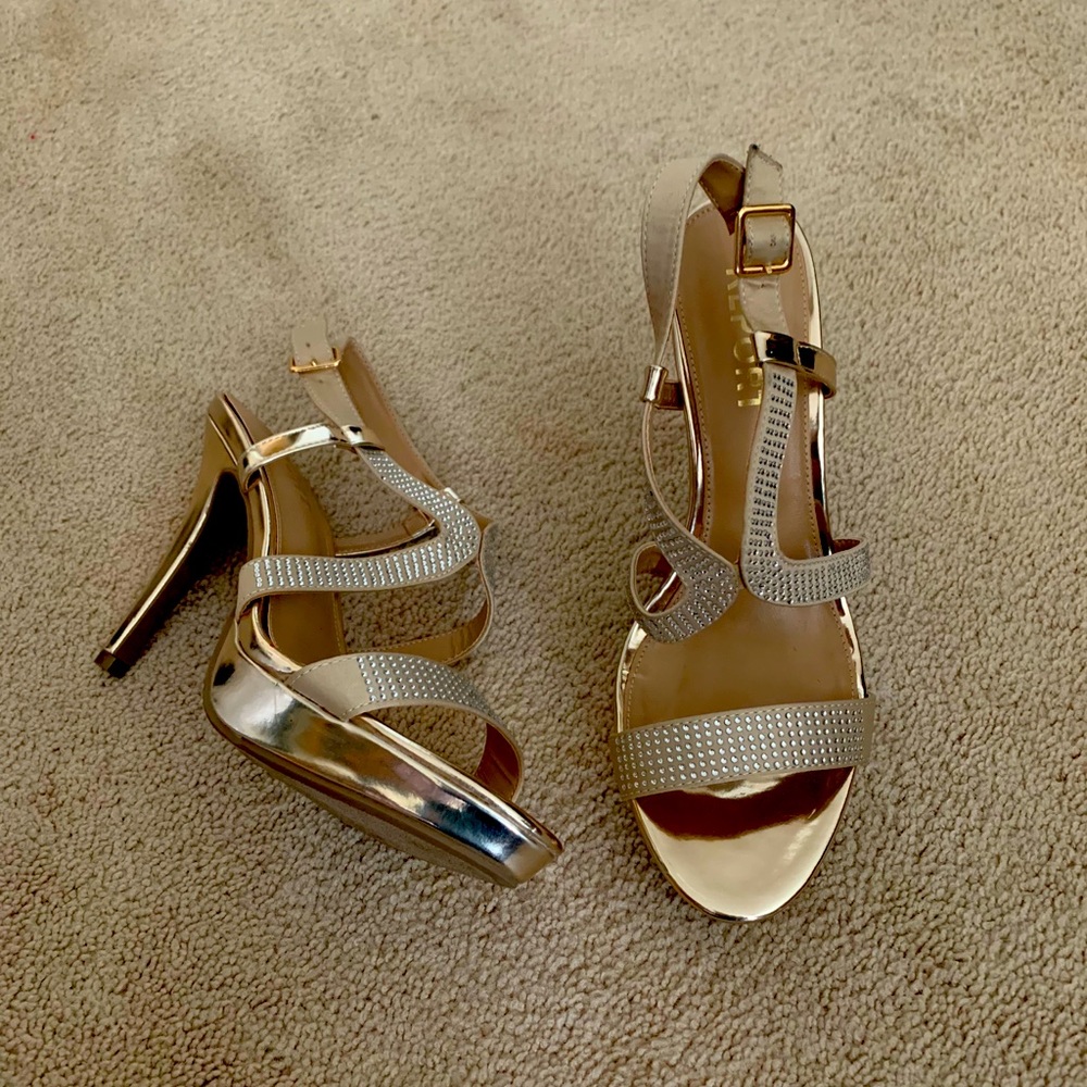 Ladies dress heels